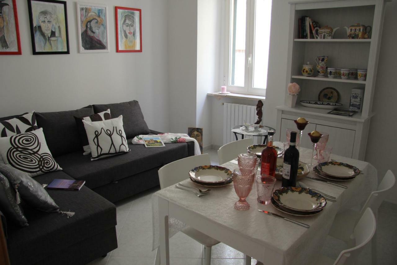 La Casa Di Nonna Clo, Nel Centro Di Casa de Férias *
